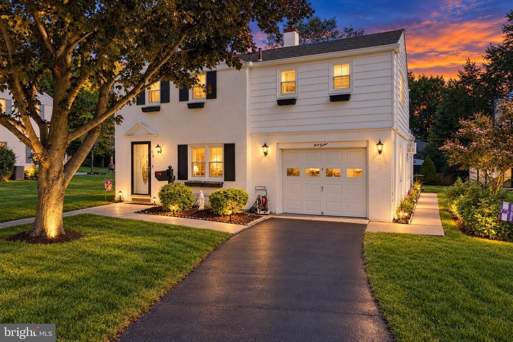 112 REDFORD ROAD, ORELAND, PA 19075