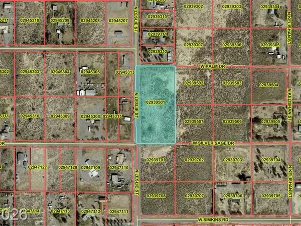 4221 N Leslie Street , Pahrump, NV 89060