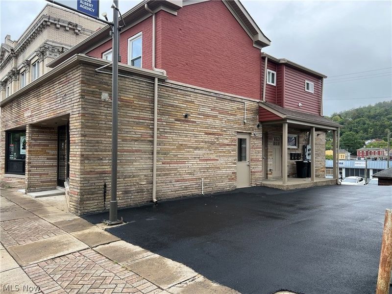 25 S 5th Street, Martins Ferry, OH 43935 Photo 2