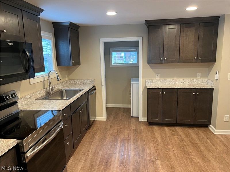 25 S 5th Street, Martins Ferry, OH 43935 Photo 5