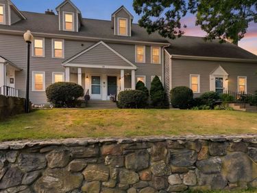 354 Twin Lakes Dr, Unit 354, Halifax, MA 02338