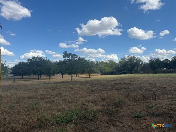 1200 W Main Street , Stockdale, TX 78160