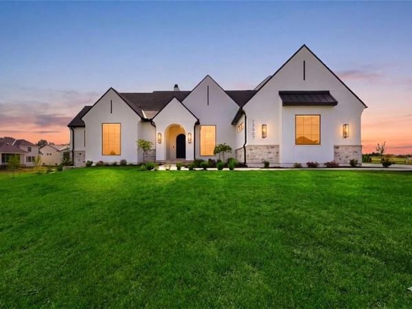 12007 W 173rd Terrace, Overland Park, KS 66221