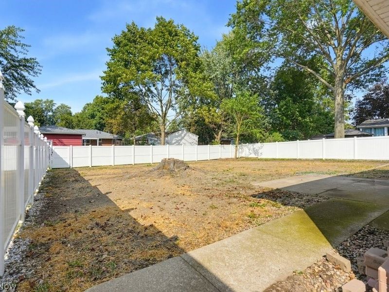 127 Alameda Avenue, Cuyahoga Falls, OH 44221 Photo 8