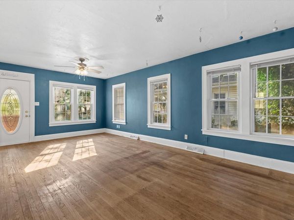 5910 33 AVENUE, Kenosha, WI 53144