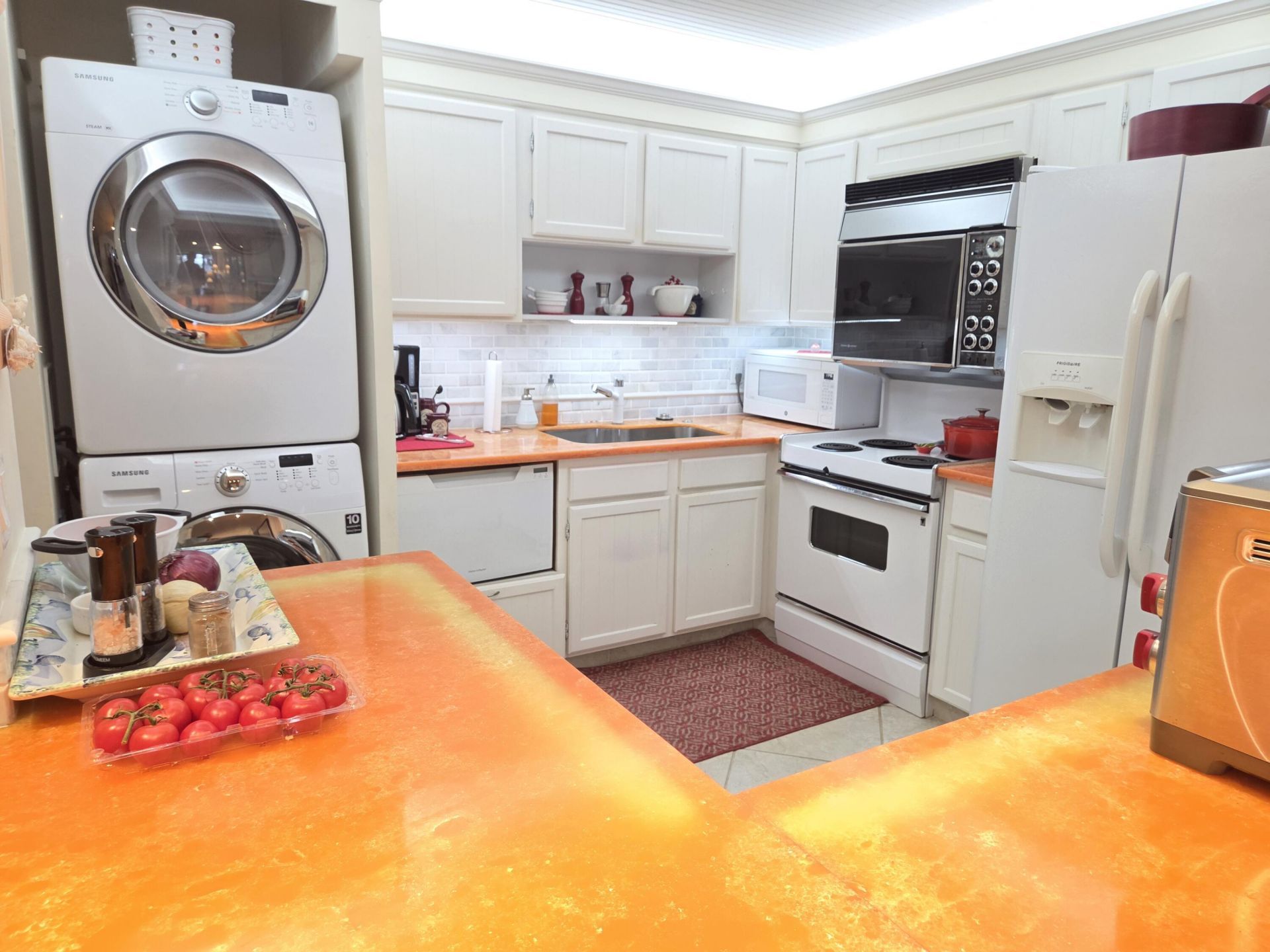 1357 NE Ocean Boulevard, Unit 205, Stuart, FL 34996 Photo