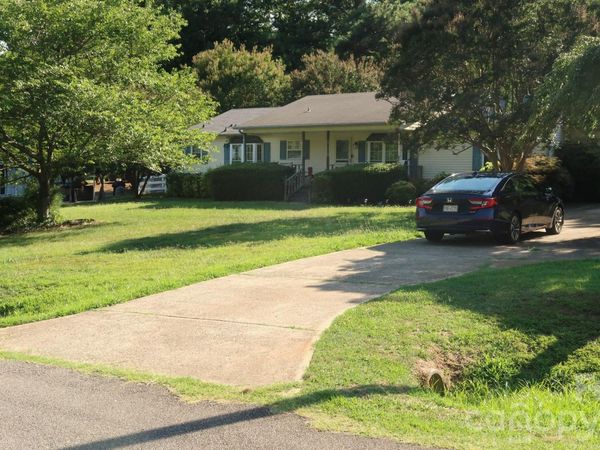114 Tamer Road , Mooresville, NC 28117