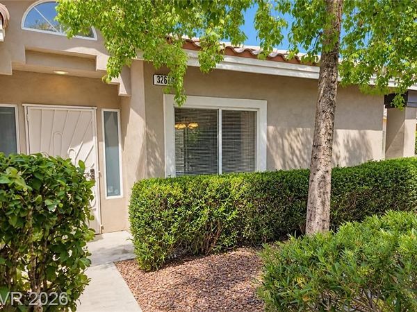 3260 Mystic Ridge Court , Las Vegas, NV 89129