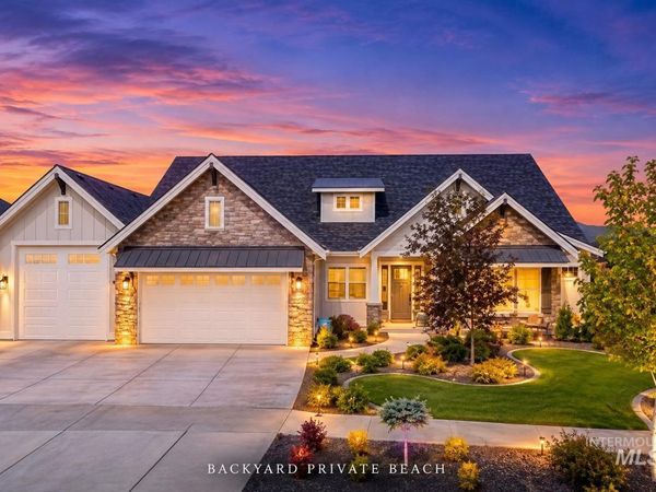 941 N Arena Way, Eagle, ID 83616