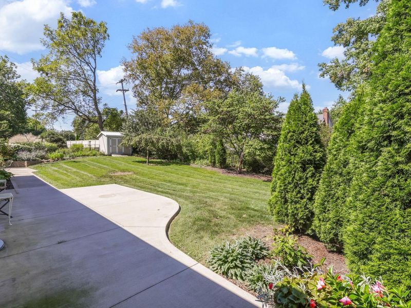 890 Lookout Point Drive, Columbus, OH 43235 Photo 40