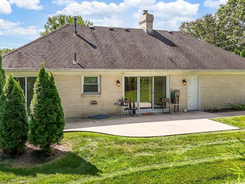 890 Lookout Point Drive, Columbus, OH 43235 Photo 48