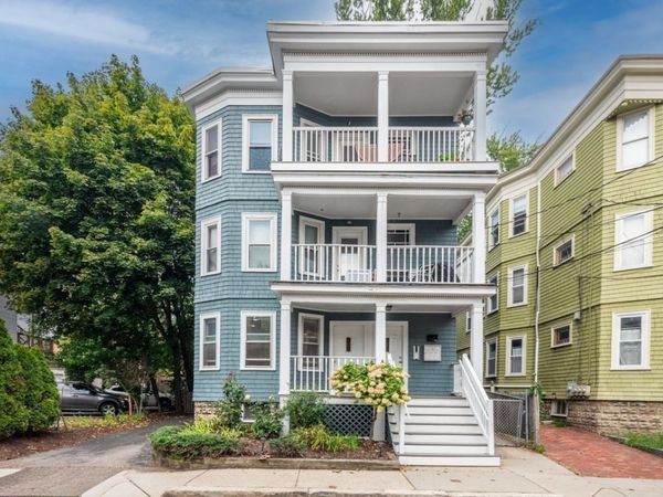 29-31 Washburn Ave, Unit 1A, Cambridge, MA 02140