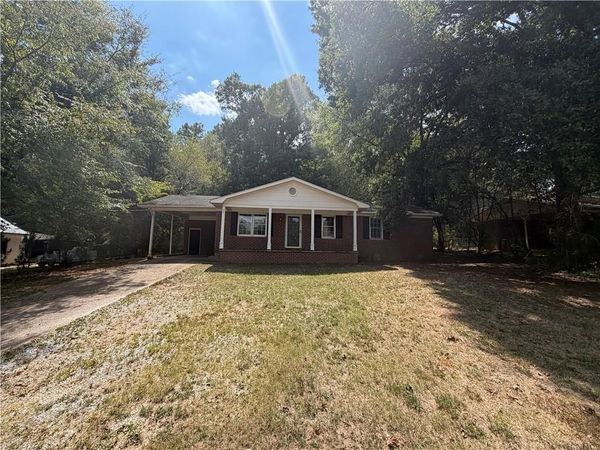 23 Cashtown Road , Aragon, GA 30104