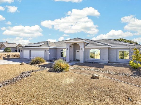 26776 Leather Lane, Helendale, CA 92342