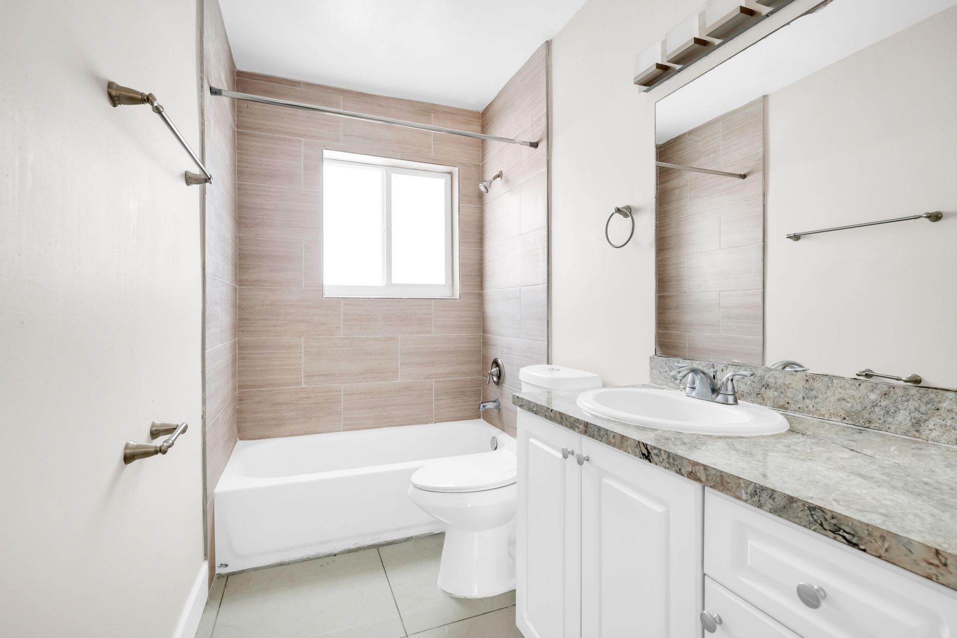 431 W Camino Real, Boca Raton, FL 33432 Photo
