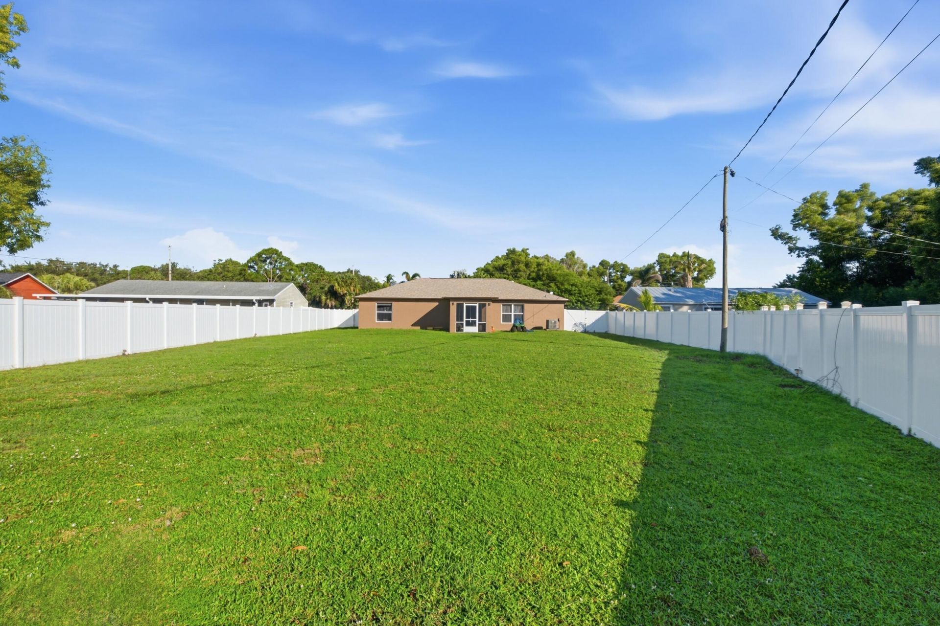 2233 SE West Blackwell Drive, Port Saint Lucie, FL 34952 Photo