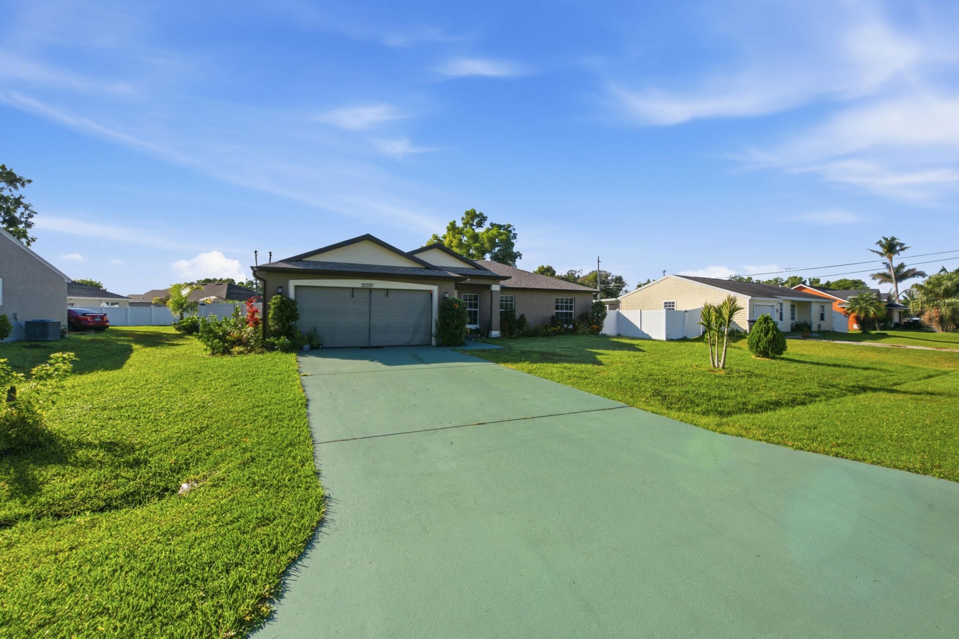 2233 SE West Blackwell Drive, Port Saint Lucie, FL 34952 Photo
