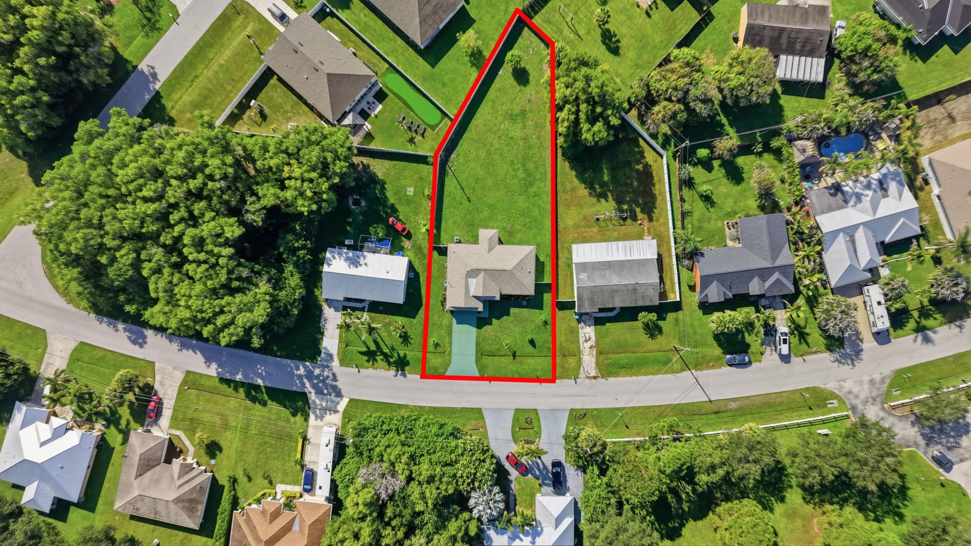 2233 SE West Blackwell Drive, Port Saint Lucie, FL 34952 Photo