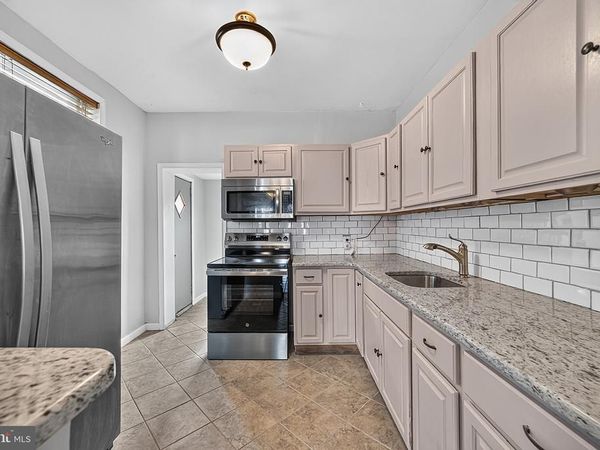 5237 SYLVESTER STREET, PHILADELPHIA, PA 19124