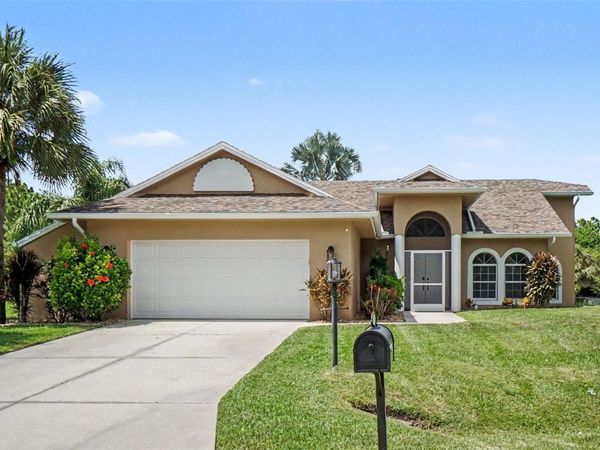 405 POINSETTIA AVENUE , LEHIGH ACRES, FL 33972