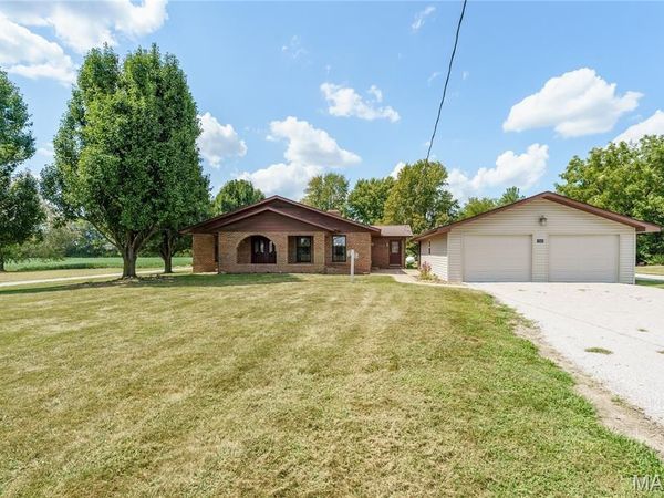 7043 Walsh Road , Ellis Grove, IL 62241