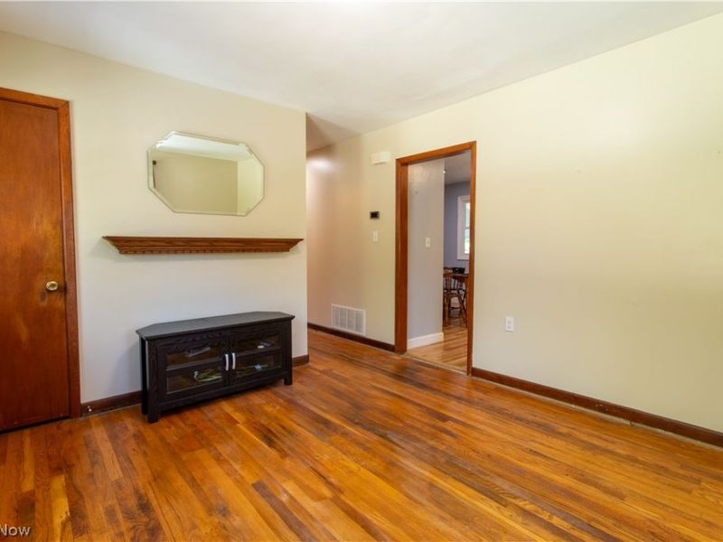 1038 Hadley Lane, Marietta, OH 45750 Photo 8