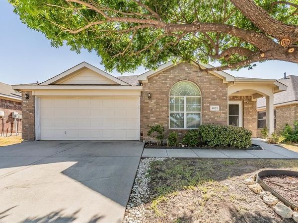 4021 Diamond Ridge Drive, Fort Worth, TX 76244