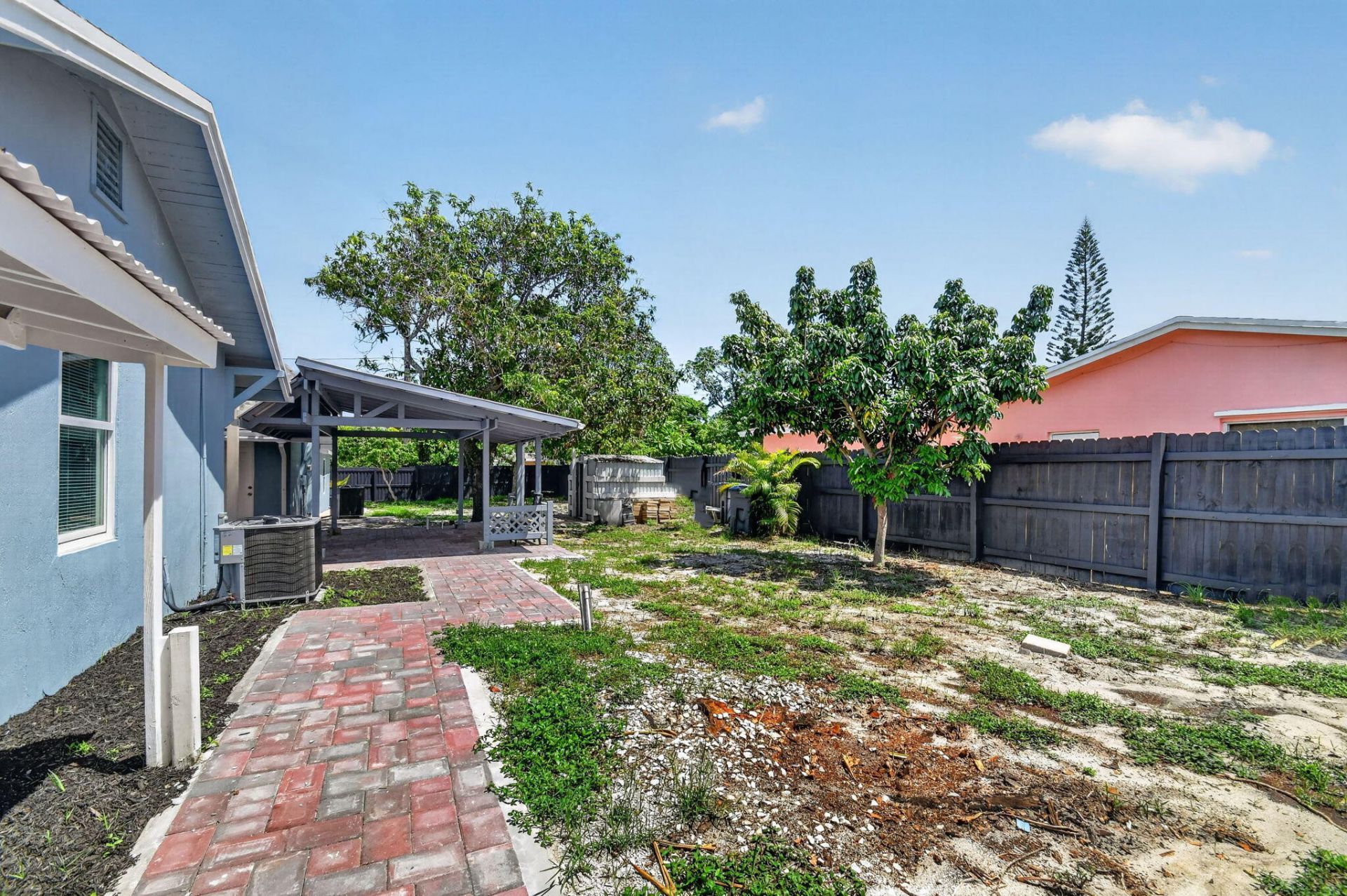 1002 S B Street, Lake Worth Beach, FL 33460 Photo