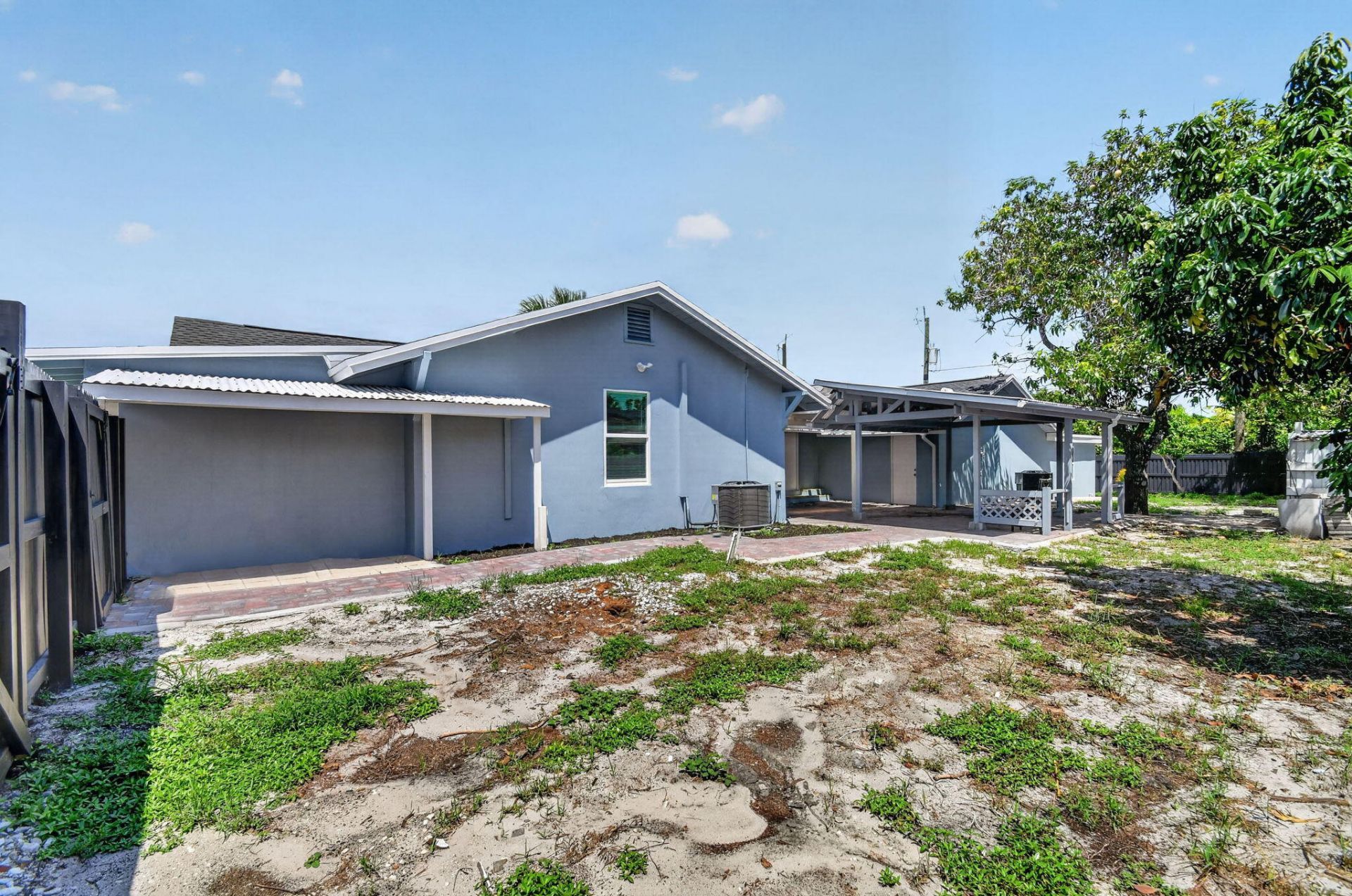 1002 S B Street, Lake Worth Beach, FL 33460 Photo
