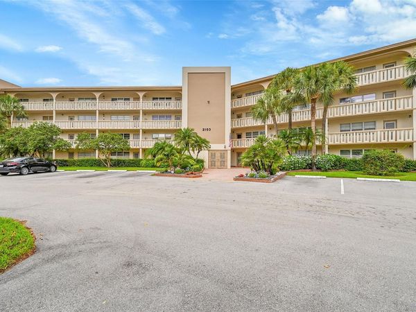 2103 LUCAYA Bend, Unit E3, Coconut Creek, FL 33066