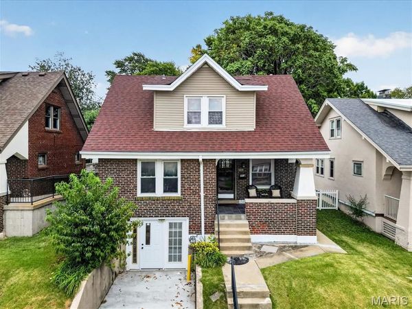 2830 Hampton Avenue, St Louis, MO 63139