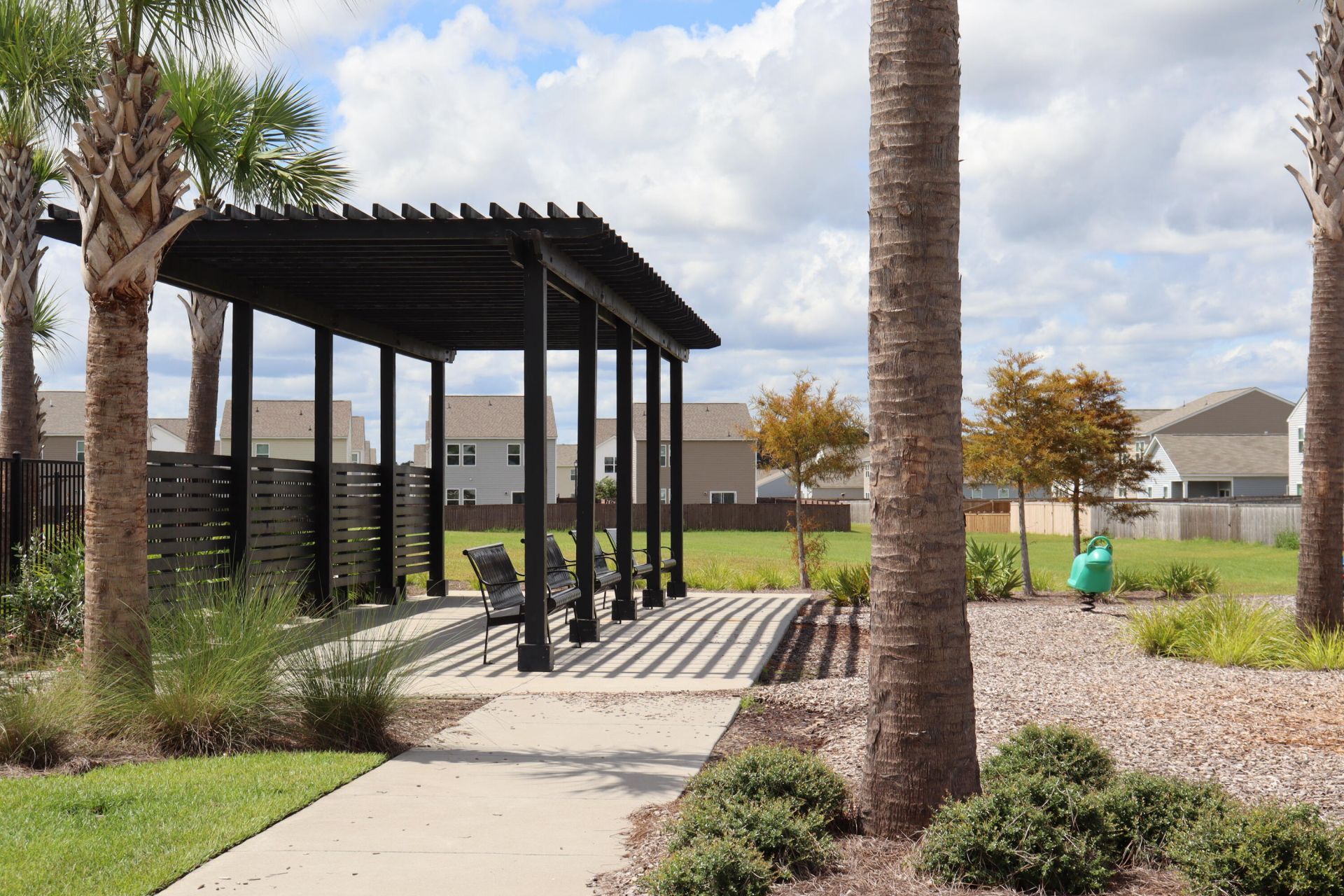 210 Phoenix Drive Photo 46