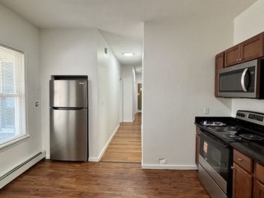 39 Shawmut St, Unit 1, Chelsea, MA 02150