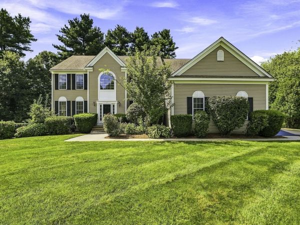 3 Washington Lane, Hopkinton, MA 01748