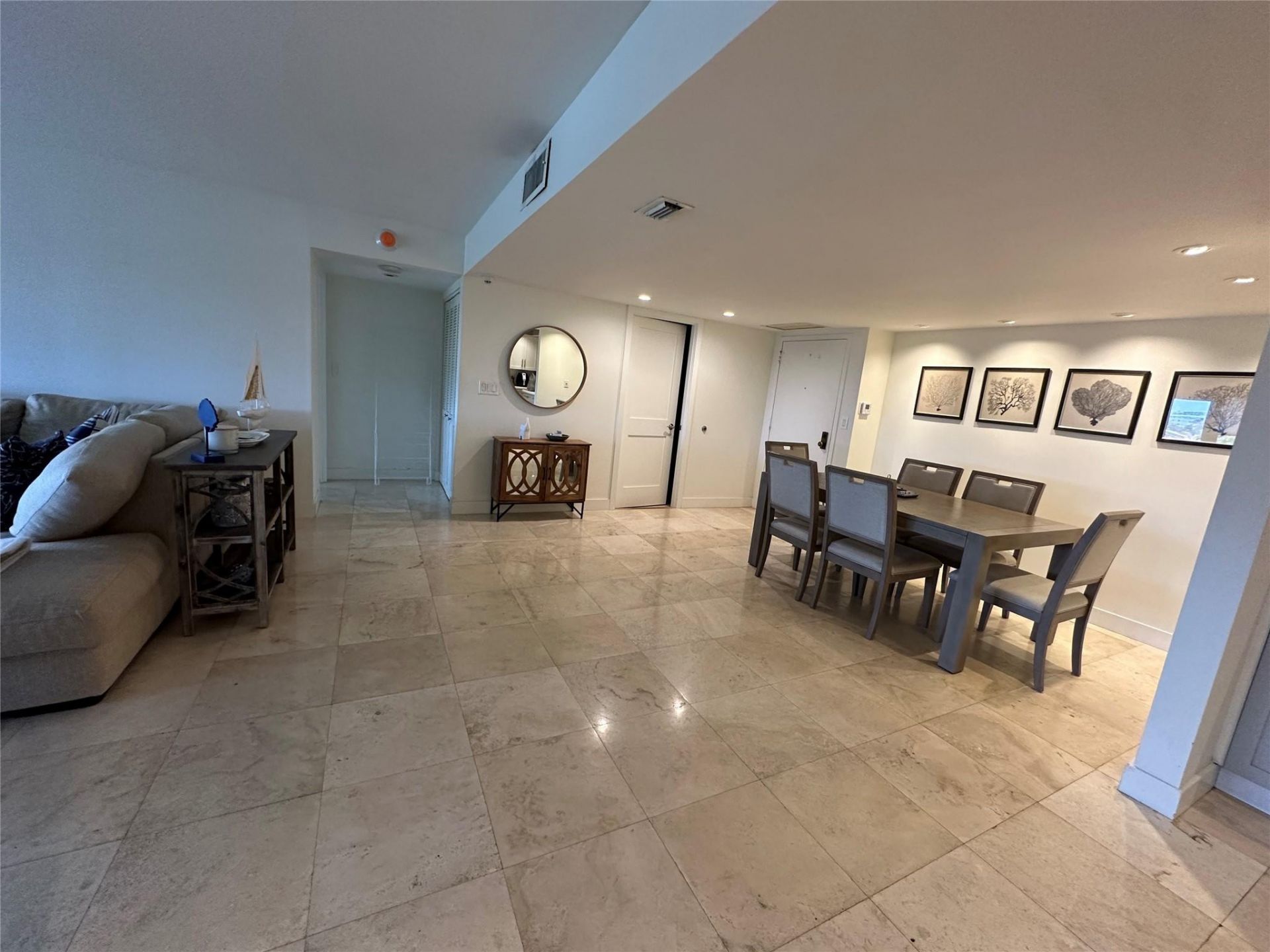 4900 N Ocean Boulevard, Unit 605, Lauderdale by the Sea, FL 33308 Photo