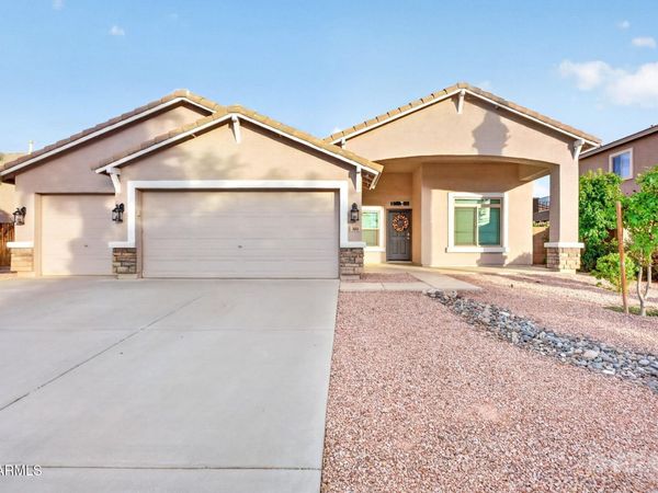 3681 S BUCKAROO Trail, Gilbert, AZ 85297