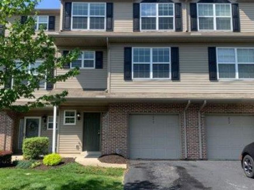 275 Thrush Drive, Hummelstown, PA 17036 Main Photo