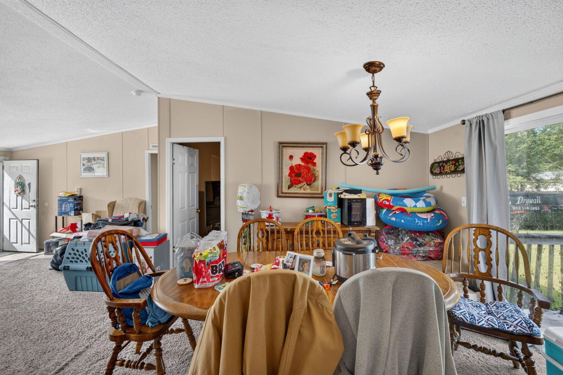 242 Cady Drive Photo 14