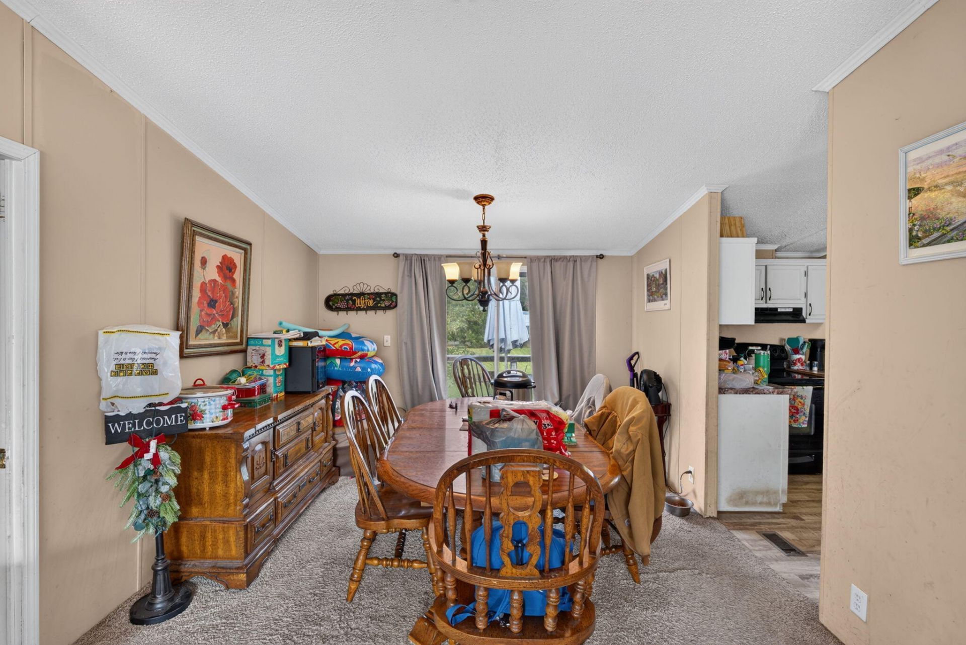 242 Cady Drive Photo 16