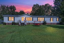 242 Cady Drive photo 4