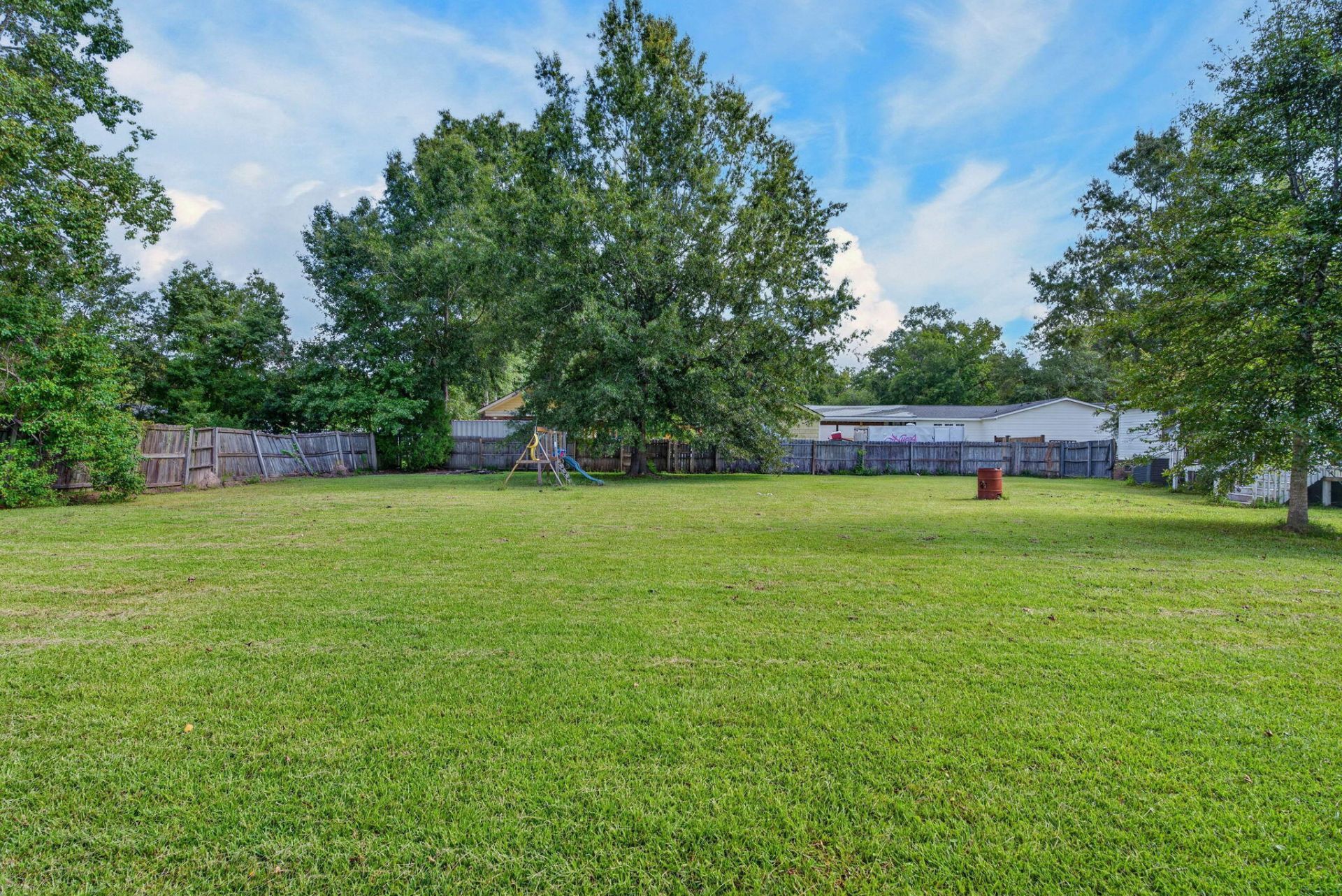 242 Cady Drive Photo 36