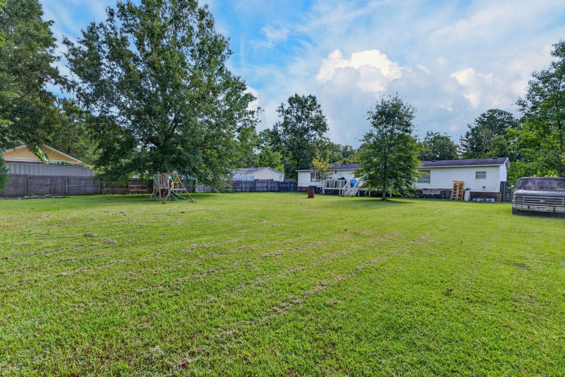 242 Cady Drive Photo 37