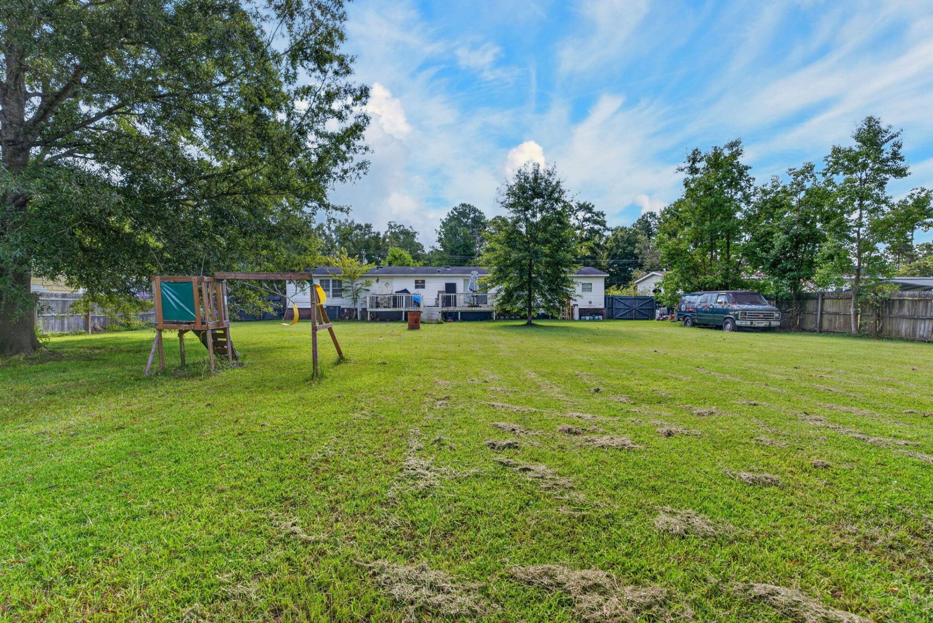 242 Cady Drive Photo 38