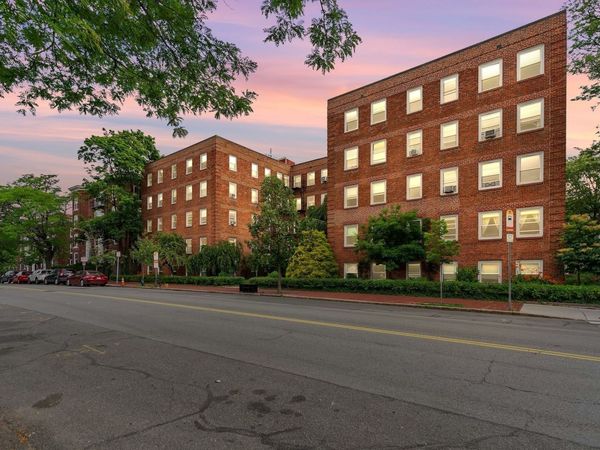 395 Broadway, Unit R1C, Cambridge, MA 02139