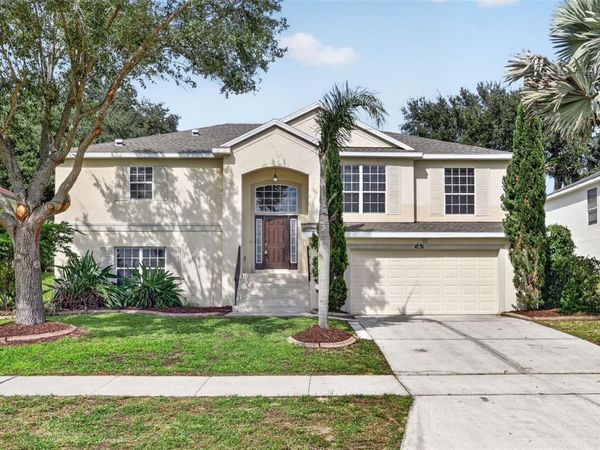 2803 EAGLE LAKE DRIVE, CLERMONT, FL 34711