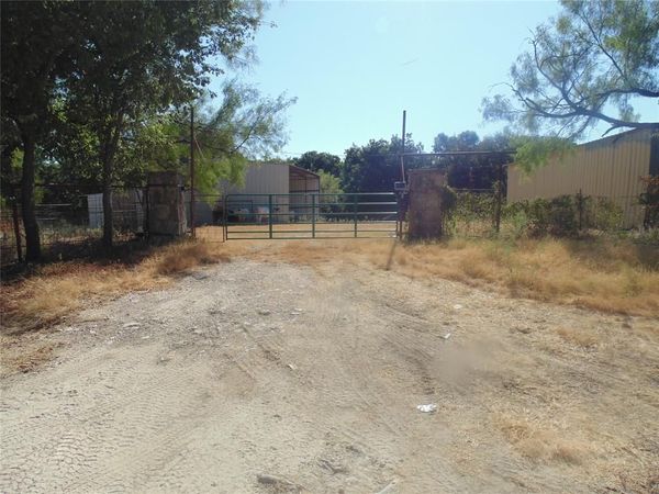 699 County Road 260, Gustine, TX 76455
