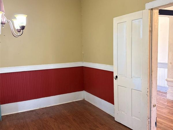 517 Giddings ST, Lexington, TX 78947