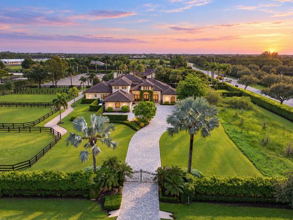 4600 Garden Point Trail, Wellington, FL 33414