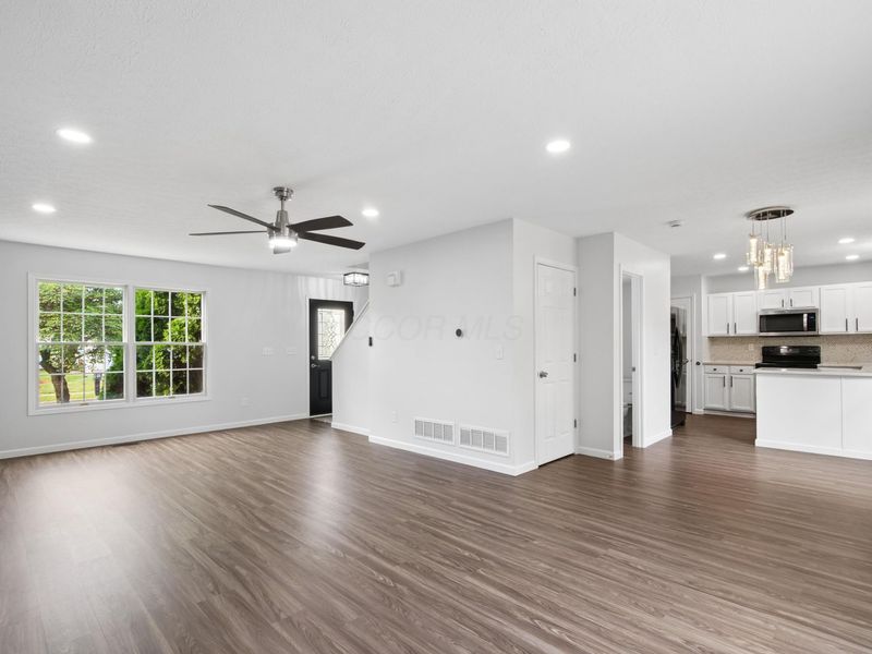 2080 Sondra Lane, Grove City, OH 43123 Photo 7
