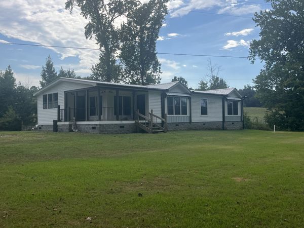 808 Johnson Hollow Rd , Waynesboro, TN 38485